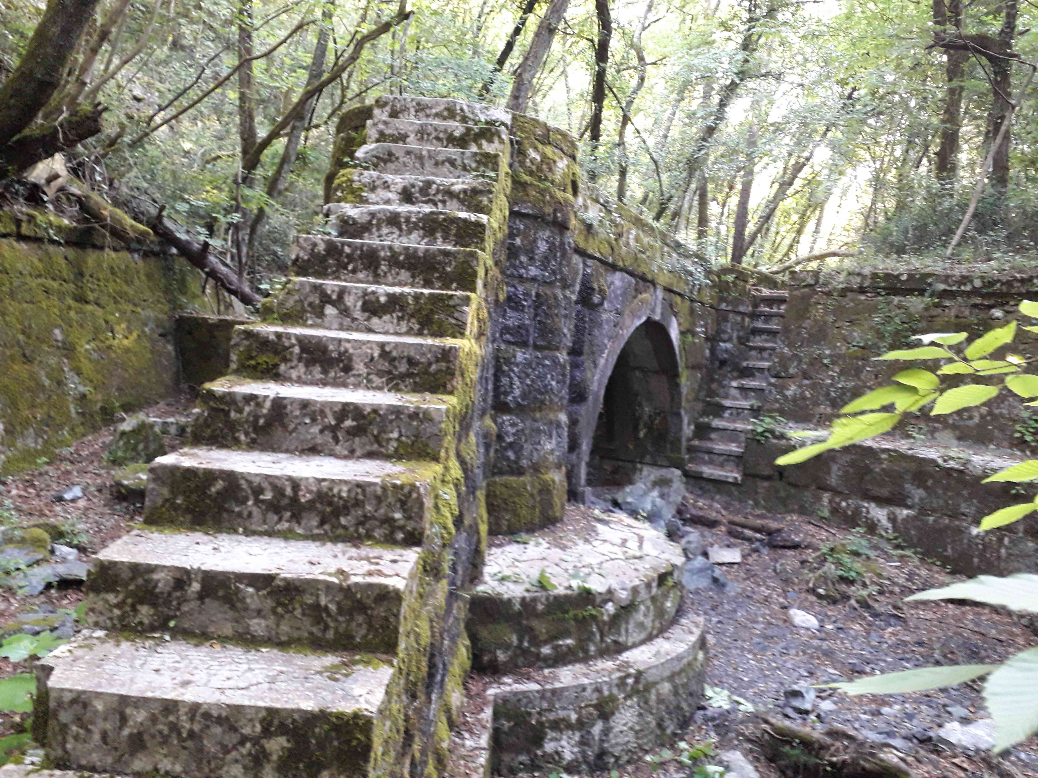 Passeggiata lungo l’acquedotto Leopoldino